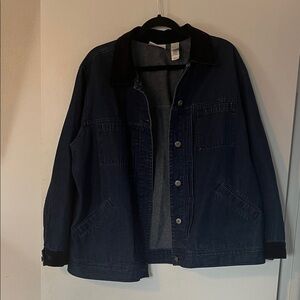 Liz Claiborne Dark Blue Denim Jacket with Black Velvet Collar
